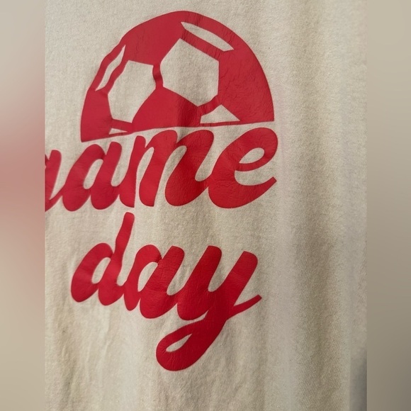 Game Day Soccer in Red on Sand Color Short Sleeve T-Shirt Size L ☀️ - Picture 10 of 13